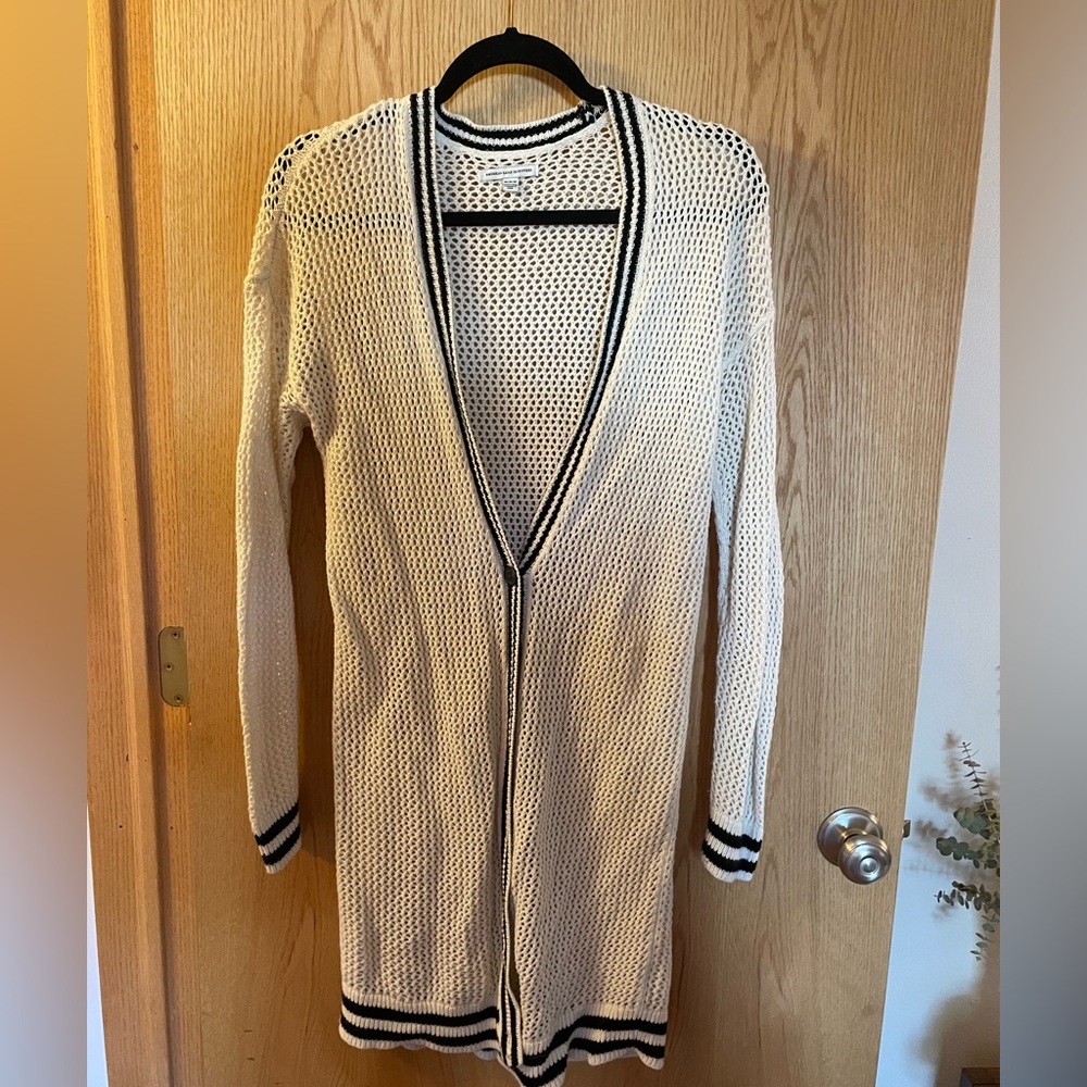 Women’s Knit Cardigan
